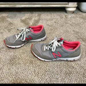 New Balance size 9 women’s sneakers